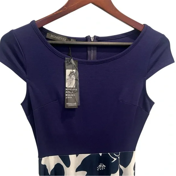 NWT Homeyee Navy and White Floral A-Line Dress Size Small - Picture 4 of 6